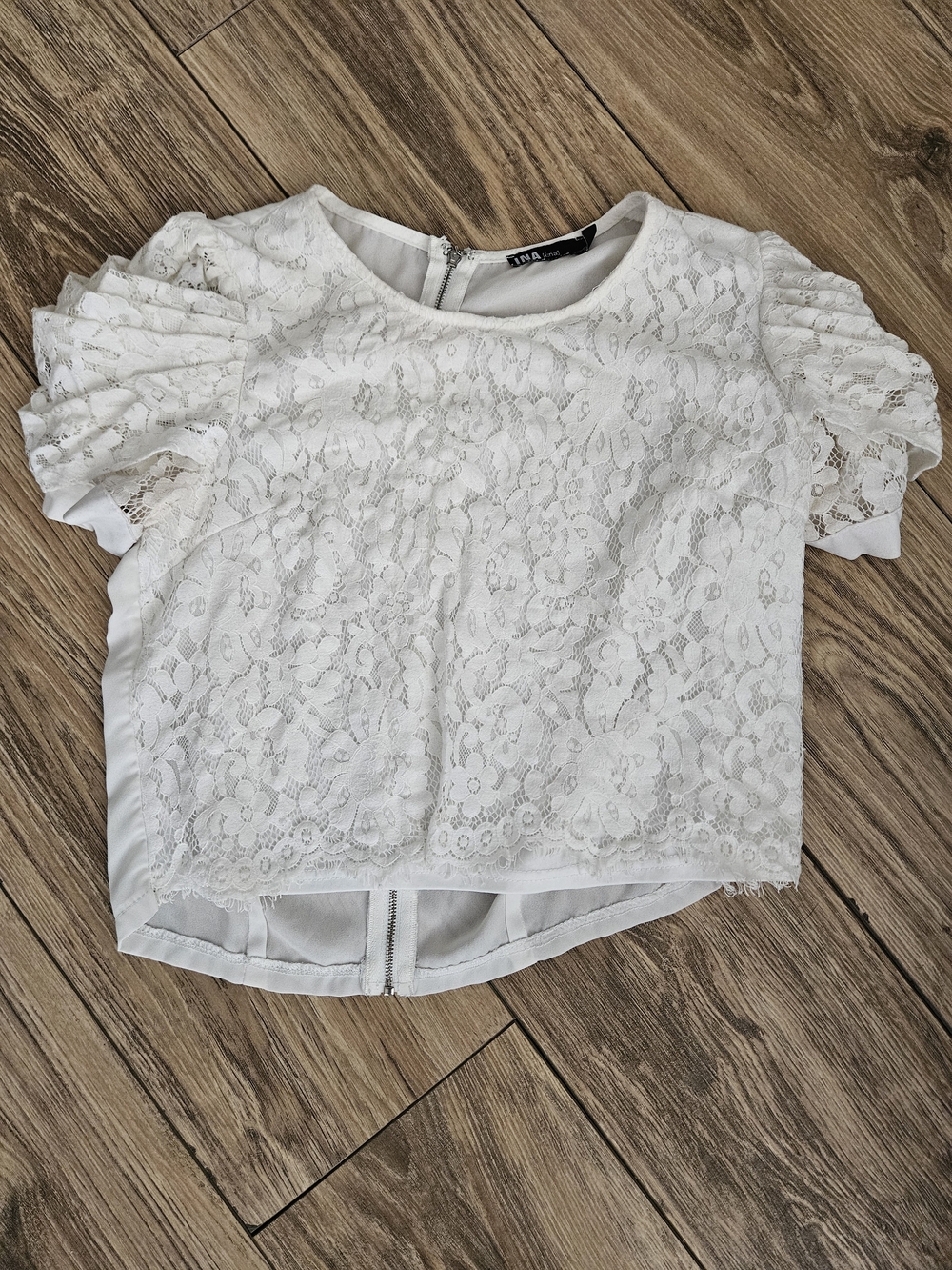 Zara White Lace Short Sleeve Crop Top